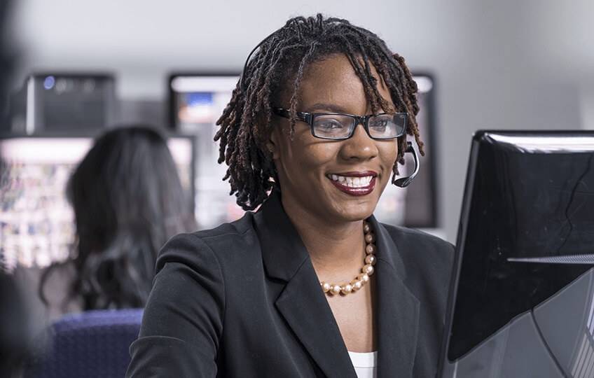 Budget your recurrent expenses with a prepaid card